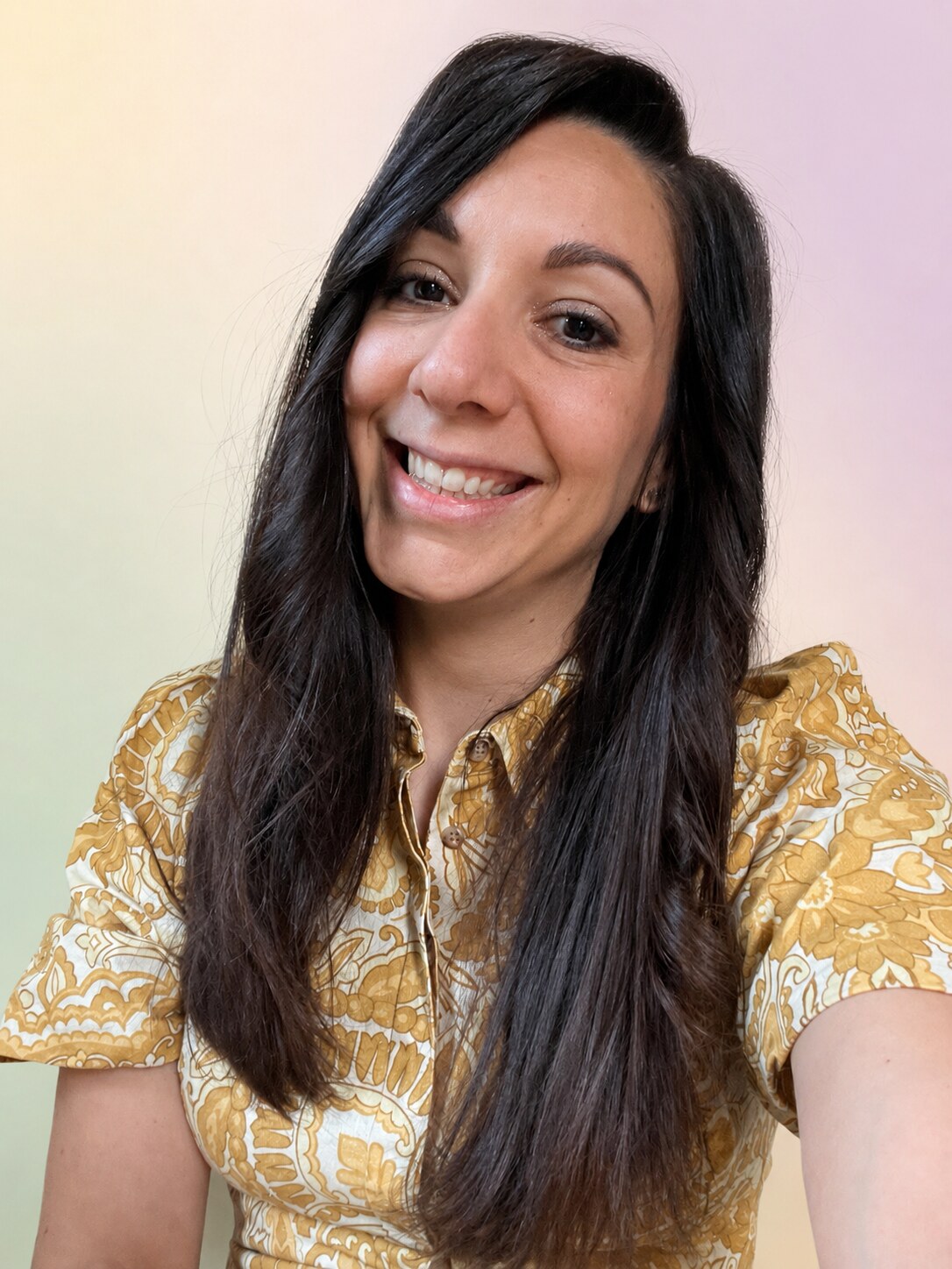 Mélissa Internicola souriante